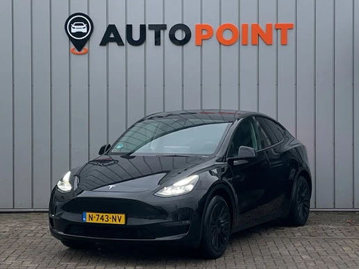 Tesla Model Y - Afbeelding 1 van 27