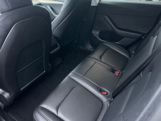 Tesla Model Y - Afbeelding 9 van 27