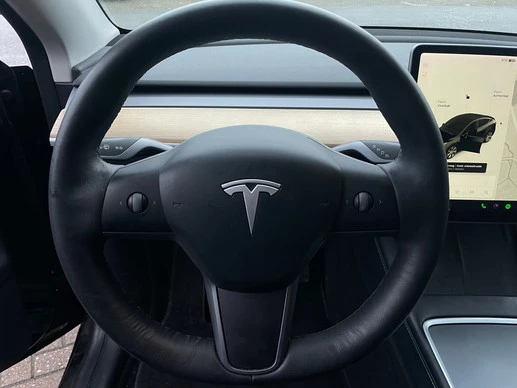 Tesla Model Y - Afbeelding 14 van 27