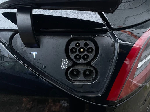 Tesla Model Y - Afbeelding 21 van 27