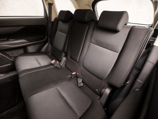 Mitsubishi Outlander Sport - Afbeelding 16 van 30