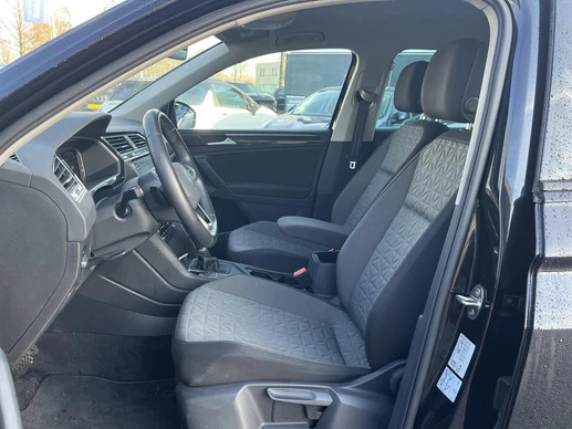 Volkswagen Tiguan - Afbeelding 17 van 30