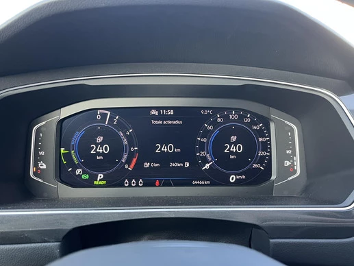 Volkswagen Tiguan - Afbeelding 21 van 30