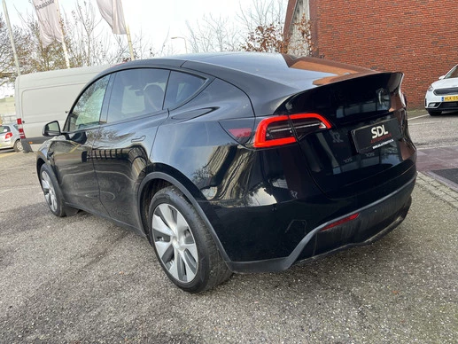 Tesla Model Y - Afbeelding 4 van 30