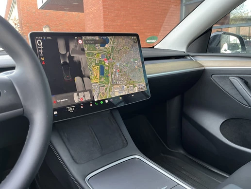 Tesla Model Y - Afbeelding 25 van 30