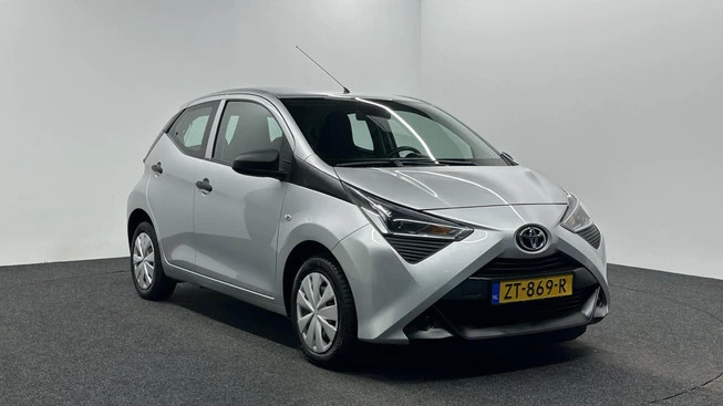 Toyota Aygo - Afbeelding 3 van 28