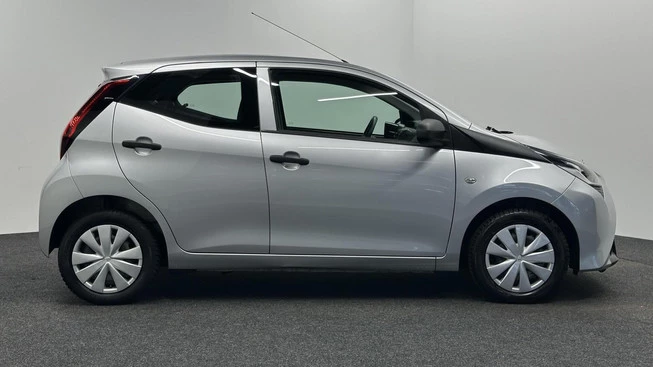 Toyota Aygo - Afbeelding 9 van 28