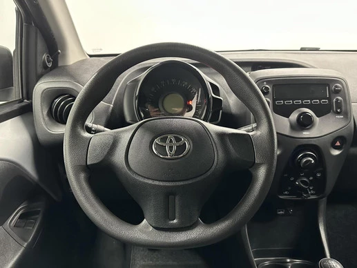 Toyota Aygo - Afbeelding 17 van 28