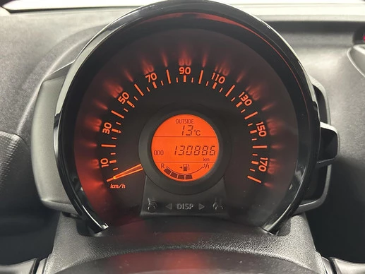 Toyota Aygo - Afbeelding 20 van 28