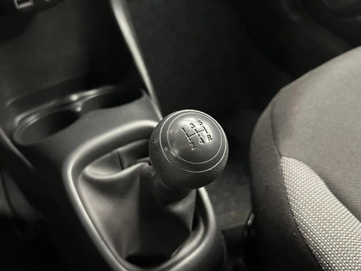 Toyota Aygo - Afbeelding 25 van 28