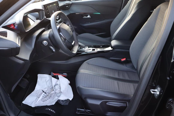 Peugeot e-208 - Afbeelding 18 van 30
