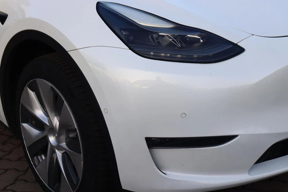 Tesla Model Y - Afbeelding 13 van 30