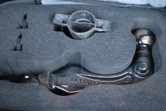 Tesla Model Y - Afbeelding 19 van 30