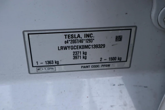 Tesla Model Y - Afbeelding 21 van 30