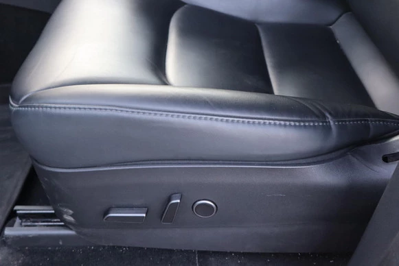 Tesla Model Y - Afbeelding 24 van 30