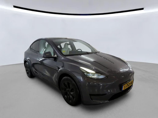 Tesla Model Y - Afbeelding 2 van 12
