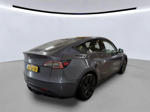 Tesla Model Y - Afbeelding 3 van 12