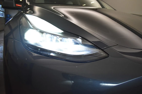 Tesla Model Y - Afbeelding 30 van 30