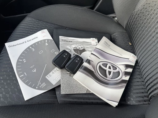 Toyota Prius - Afbeelding 19 van 30