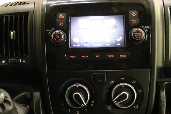 Peugeot Boxer - Afbeelding 10 van 17