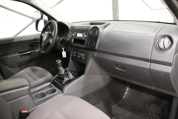 Volkswagen Amarok - Afbeelding 10 van 17