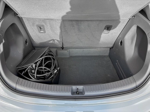 Opel Ampera-e - Afbeelding 14 van 30