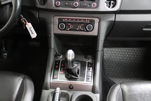 Volkswagen Amarok - Afbeelding 7 van 17
