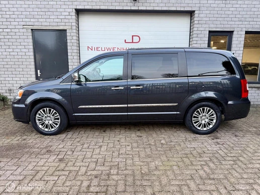 Chrysler Town & Country - Afbeelding 2 van 19