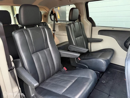 Chrysler Town & Country - Afbeelding 9 van 19