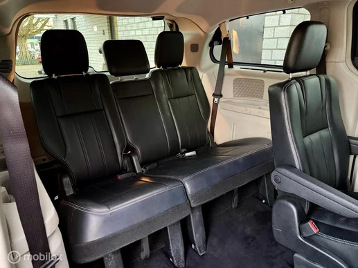 Chrysler Town & Country - Afbeelding 10 van 19