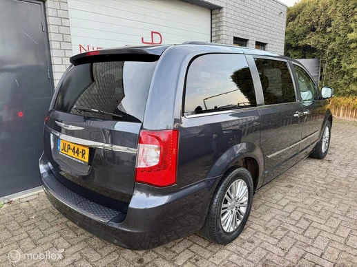 Chrysler Town & Country - Afbeelding 6 van 19