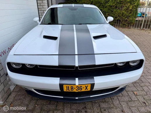 Dodge Challenger - Afbeelding 4 van 25