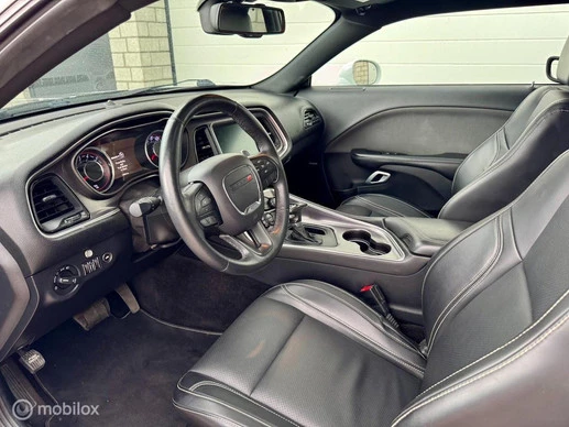 Dodge Challenger - Afbeelding 7 van 25