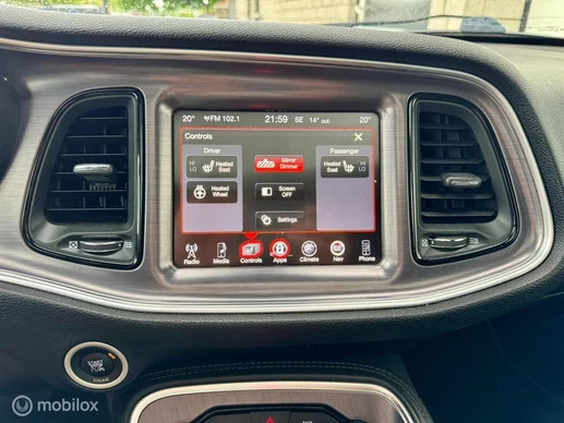 Dodge Challenger - Afbeelding 16 van 25