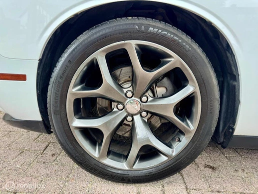 Dodge Challenger - Afbeelding 25 van 25