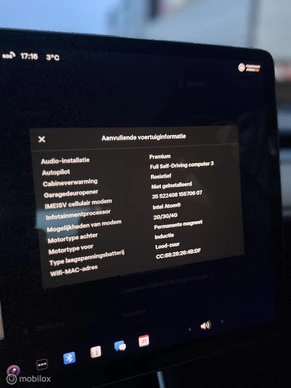 Tesla Model 3 - Afbeelding 8 van 14