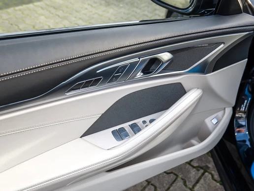 BMW 8 Serie - Afbeelding 11 van 30