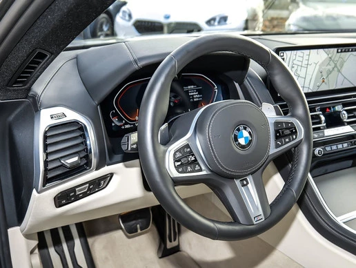 BMW 8 Serie - Afbeelding 15 van 30