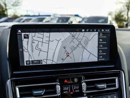 BMW 8 Serie - Afbeelding 17 van 30