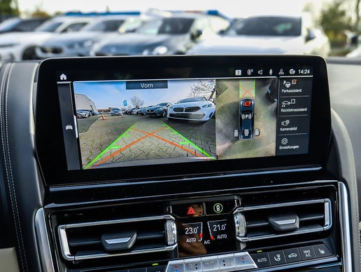 BMW 8 Serie - Afbeelding 18 van 30