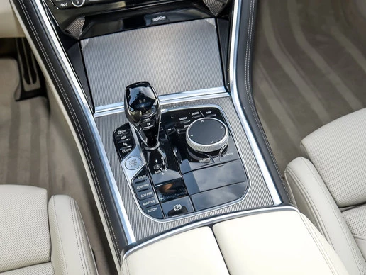 BMW 8 Serie - Afbeelding 20 van 30