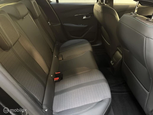 Peugeot e-208 - Afbeelding 15 van 17