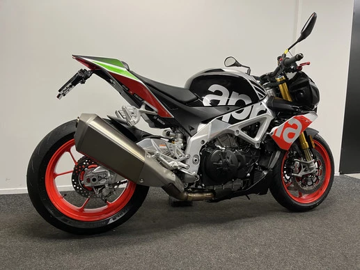 Aprilia Tuono V4 - Afbeelding 5 van 24