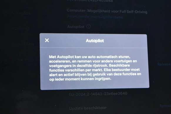 Tesla Model S - Afbeelding 26 van 30