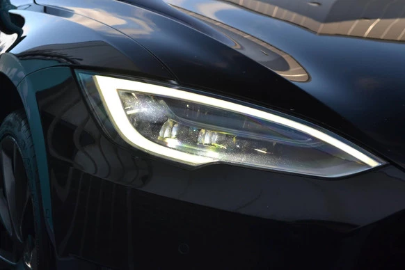 Tesla Model S - Afbeelding 28 van 30