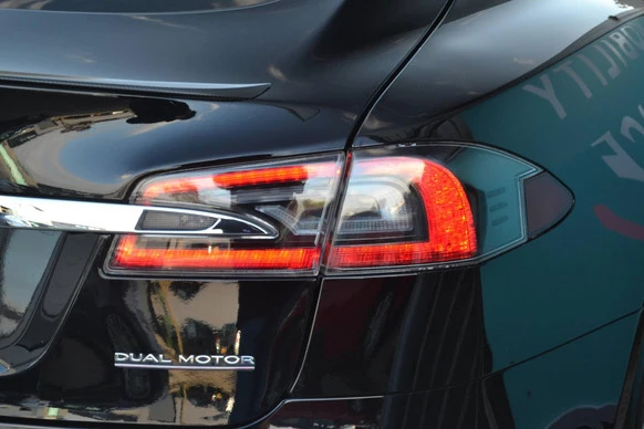 Tesla Model S - Afbeelding 29 van 30