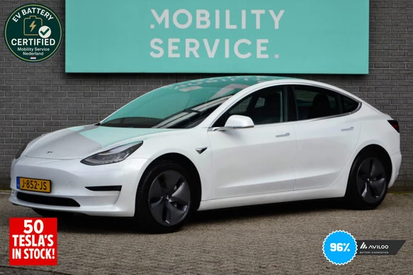 Tesla Model 3 - Afbeelding 1 van 30