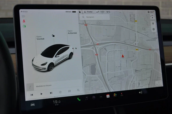 Tesla Model 3 - Afbeelding 15 van 30