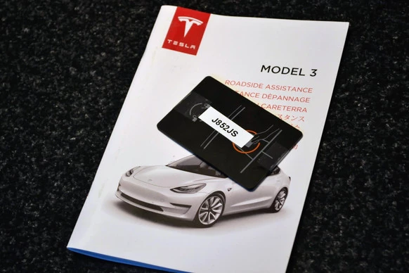 Tesla Model 3 - Afbeelding 29 van 30