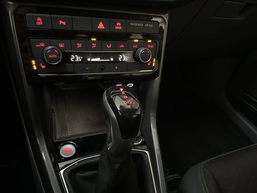 Volkswagen T-Cross - Afbeelding 23 van 27